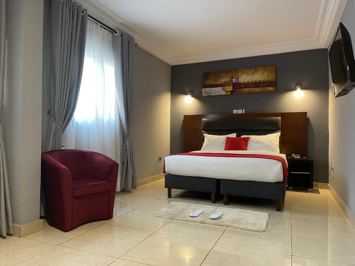 La Rochelle Hotel Yaoundé Zewnętrze zdjęcie