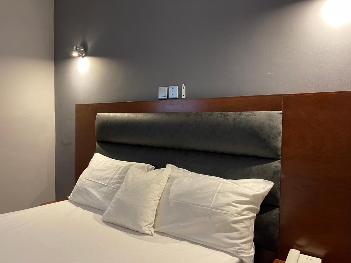 La Rochelle Hotel Yaoundé Zewnętrze zdjęcie