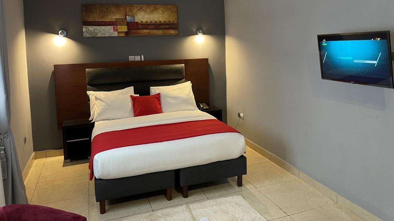 La Rochelle Hotel Yaoundé Zewnętrze zdjęcie