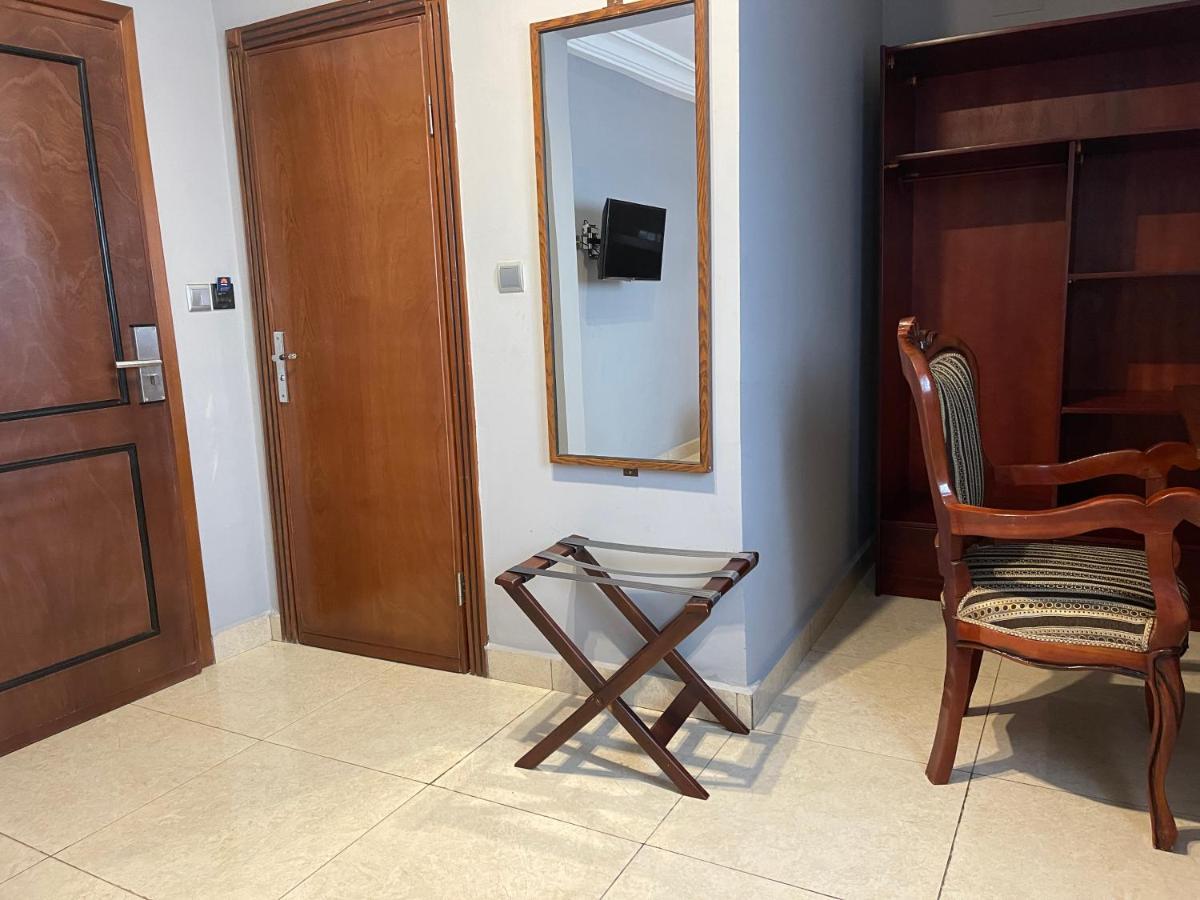La Rochelle Hotel Yaoundé Zewnętrze zdjęcie