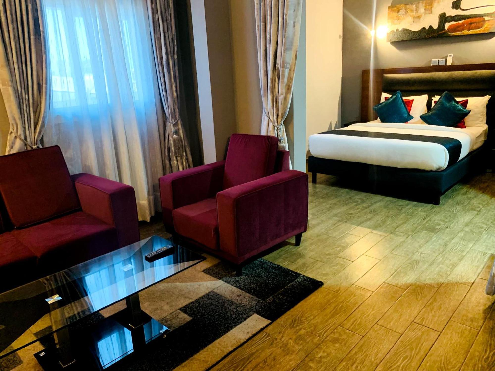 La Rochelle Hotel Yaoundé Zewnętrze zdjęcie