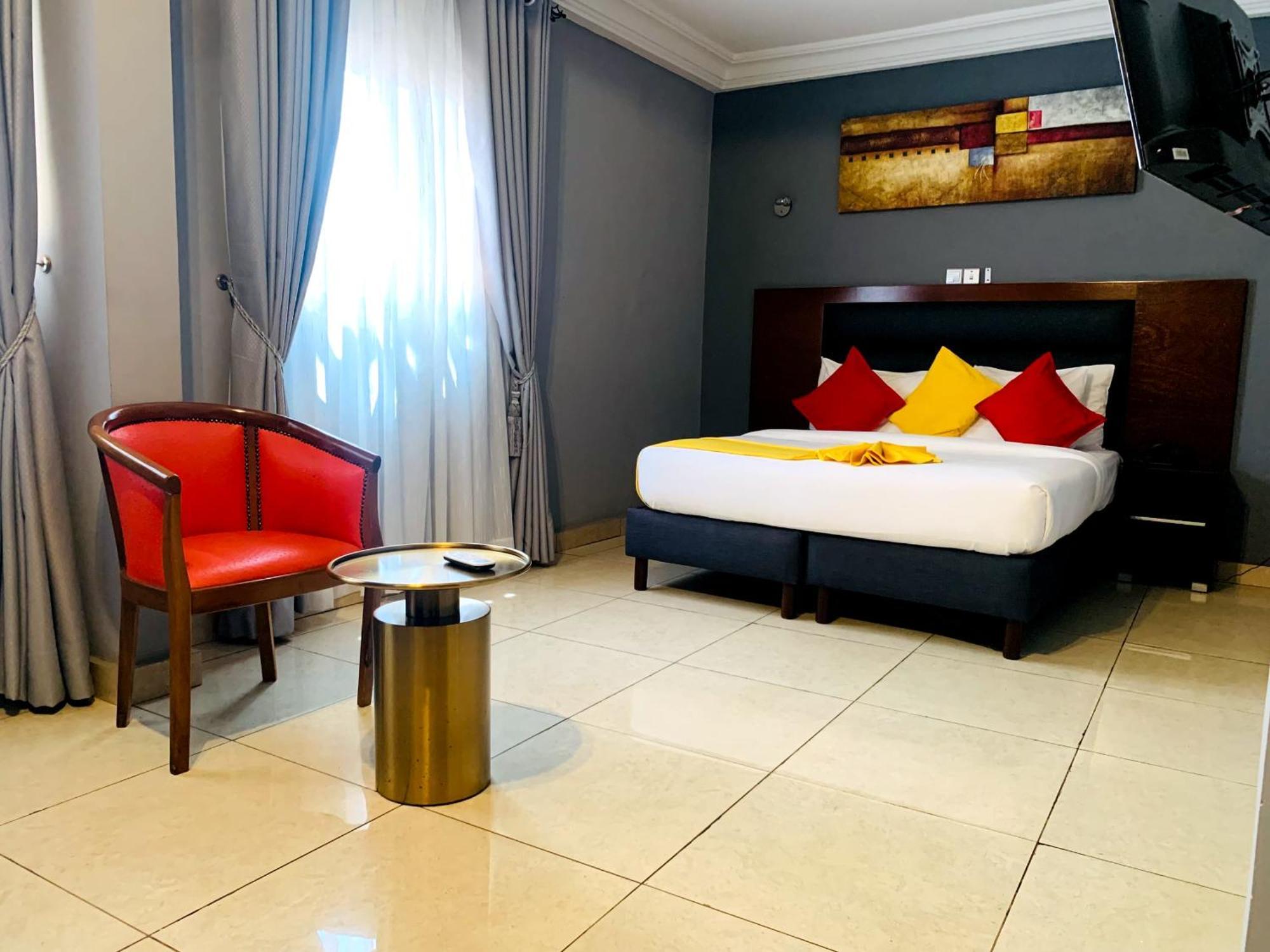 La Rochelle Hotel Yaoundé Zewnętrze zdjęcie